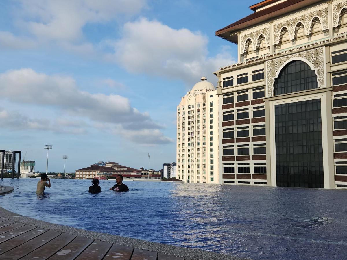 Nusa Luxurious Suite Kota Bharu Exterior foto